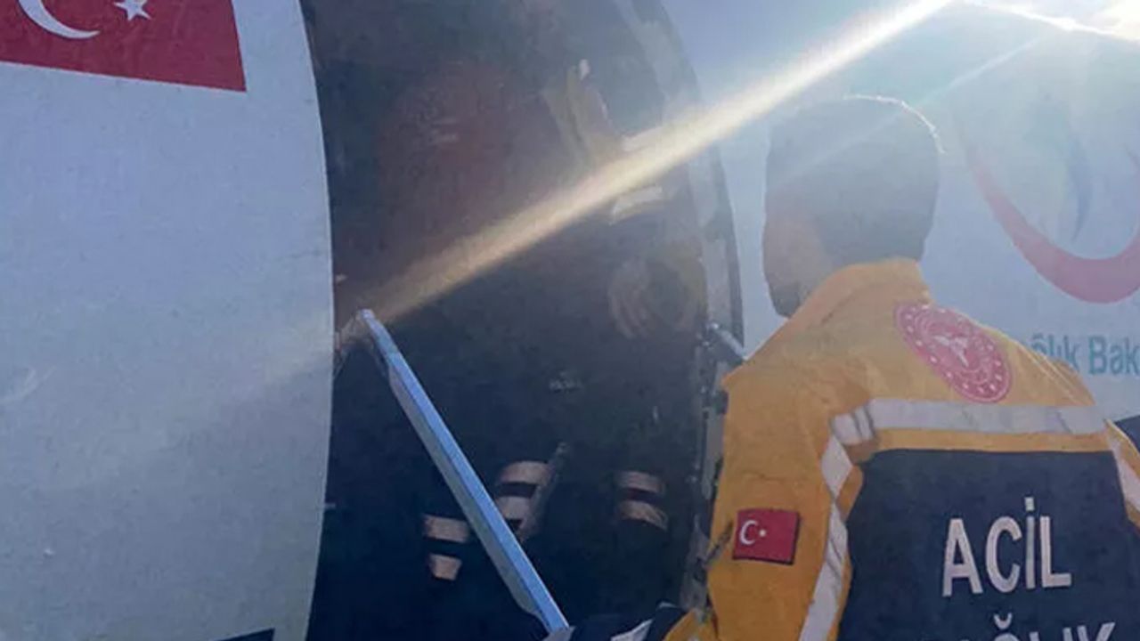 Ambulans Uçak Kalp Yetmezliği Olan Berivan İçin Havalandı