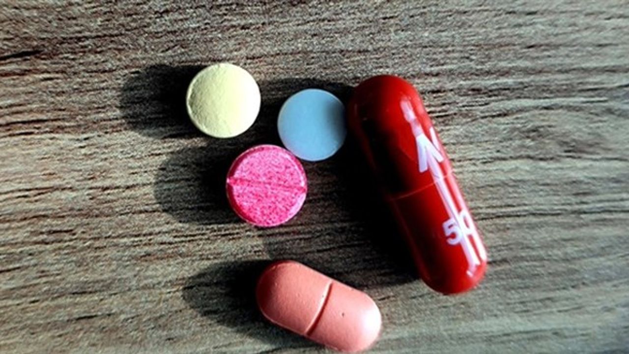 Bakan Vedat Işıkhan Duyurdu: SGK Geri Ödeme Listesine 72 Yeni İlaç Eklendi