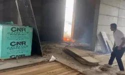 Batman'da Diş Hastanesi İnşaatında Yangın