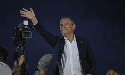 Özel'den Kamu İşçilerine Destek