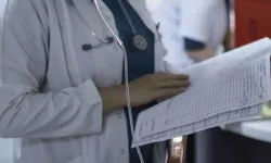 Depremde Ölen Doktorların Adıyla İlaç Yazmışlar!