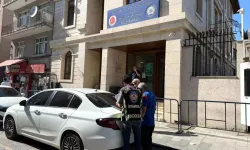 Kağıthane'de Ambulansa Yol Vermeyen 3 Kişi Yakalandı