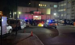 Hastane Acilinde Bıçaklı Kavga: Husumetli Akrabalar Birbirine Girdi