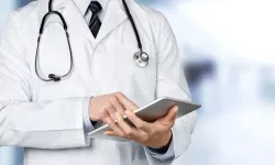 Devlet Hastanesinde Sahte Diplomalı Doktor Skandalı: Geçerli Tıp Kaydı Olmayan Kişi 1 Yıl Görev Yaptı