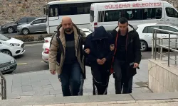 Emekli Doktoru 650 Bin Dolar Dolandırdılar: 5 Tutuklama