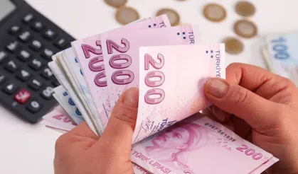 600 Bin Kamu İşçisi Zam İçin Hazine’yi Bekliyor!