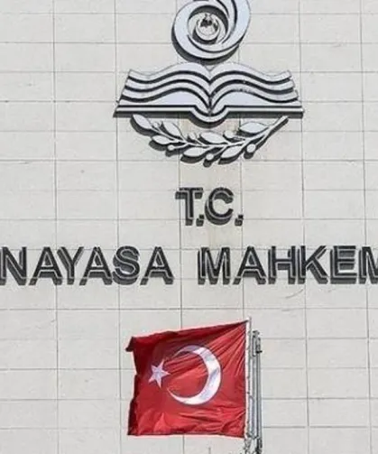 AYM: Yetkili Sendika “İki Kat Aidat” Uygulaması Anayasa’ya Aykırı Değil