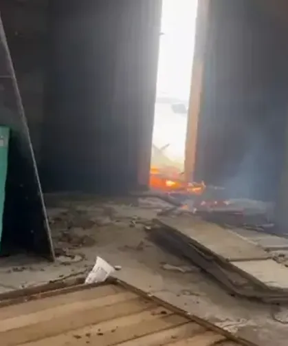 Batman'da Diş Hastanesi İnşaatında Yangın