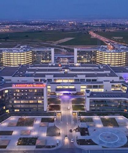 Kayseri Şehir Hastanesi’nde Doktora Şiddet Uygulayan İki Kişi Tutuklandı