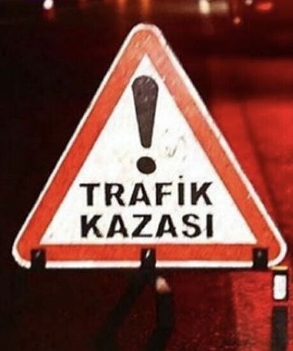 Sakarya’da Ambulans İle Otomobil Çarpıştı: 2 Yaralı