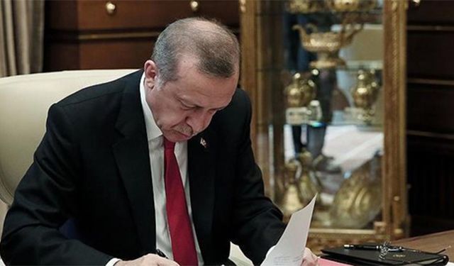 Cumhurbaşkanı Erdoğan 4 Üniversiteye Rektör Atadı