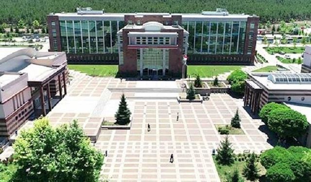 Eskişehir Osmangazi Üniversitesi 282 Sözleşmeli Personel Alacak