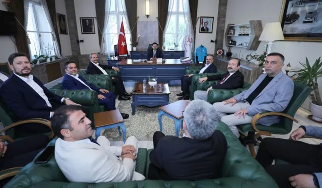 Sağlık Personelinin Gece Nöbeti Ücretleri Arttırılmalı