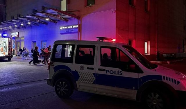 Hastanede Karısını Silahla Yaralayan Şahıs Gözaltına Alındı