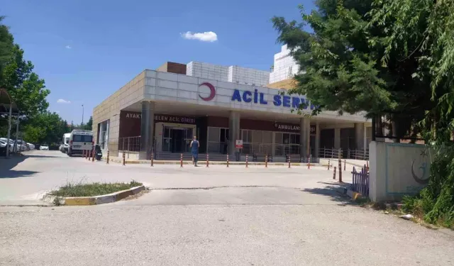Çivril Devlet Hastanesi'nde Personellerde Gıda Zehirlenmesi Şüphesi