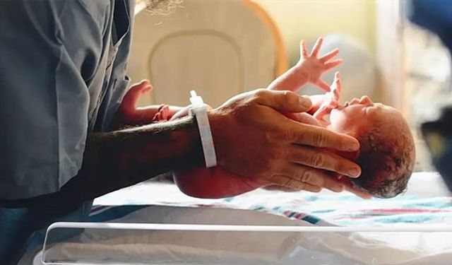 İlaçla Erken Doğum Yaptırdığı İddia Edilen Doktor Adli Kontrol Şartıyla Serbest Bırakıldı