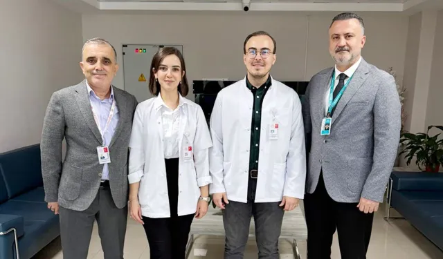 Akşehir Devlet Hastanesi’nde Örnek Aile: Üç Doktor Aynı Çatıda Görev Yapıyor