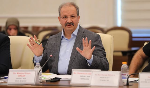 Sağlık-Sen: Sağlık Çalışanlarının %76’sı Geçim Sıkıntısı Nedeniyle Ek İş Yapmak İstiyor