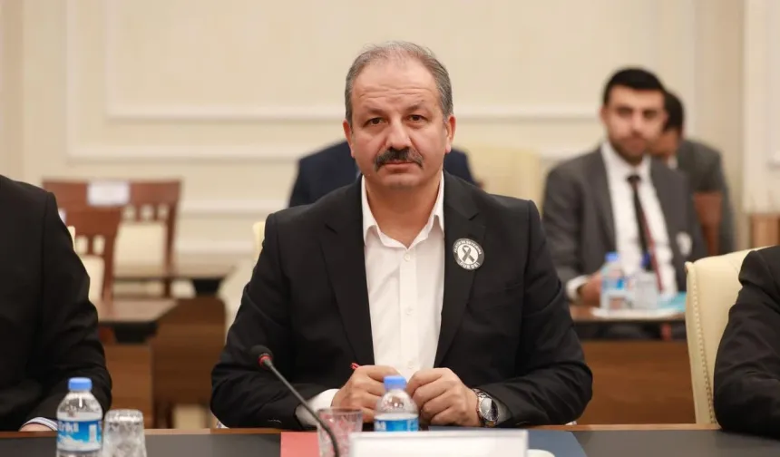 18 Bin Sağlık Çalışanı Toplu Sözleşme İçin Sağlık-Sen’e Taleplerini İletti
