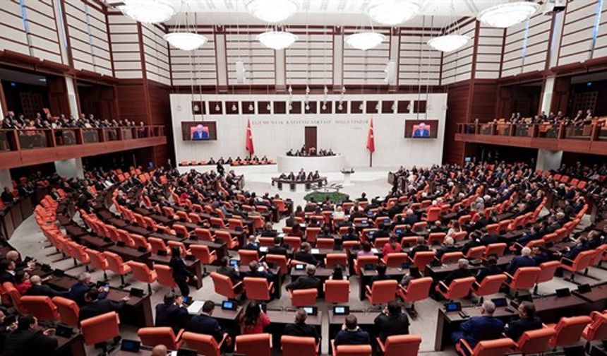 Memur Olma Yaş Sınırı Kaç? Düzenleme Meclis'e Geliyor