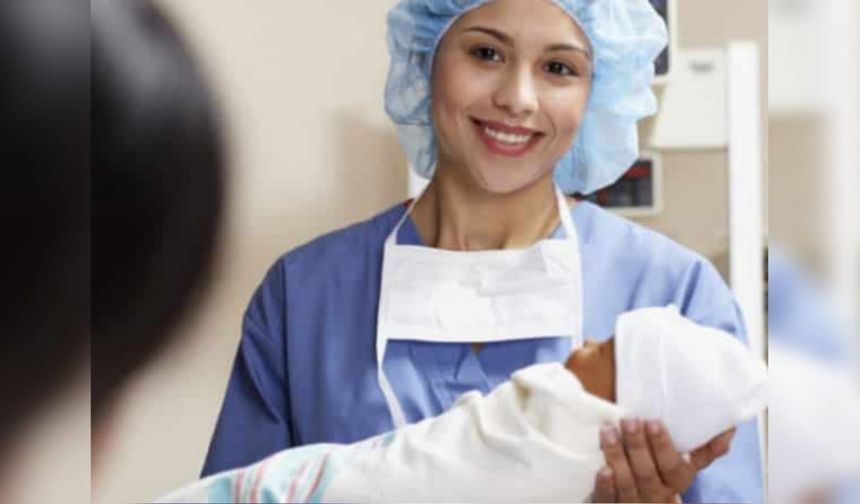 Ebelere Yönelik Doğum Eylem Yönetimi Klinik Rehberi 2025