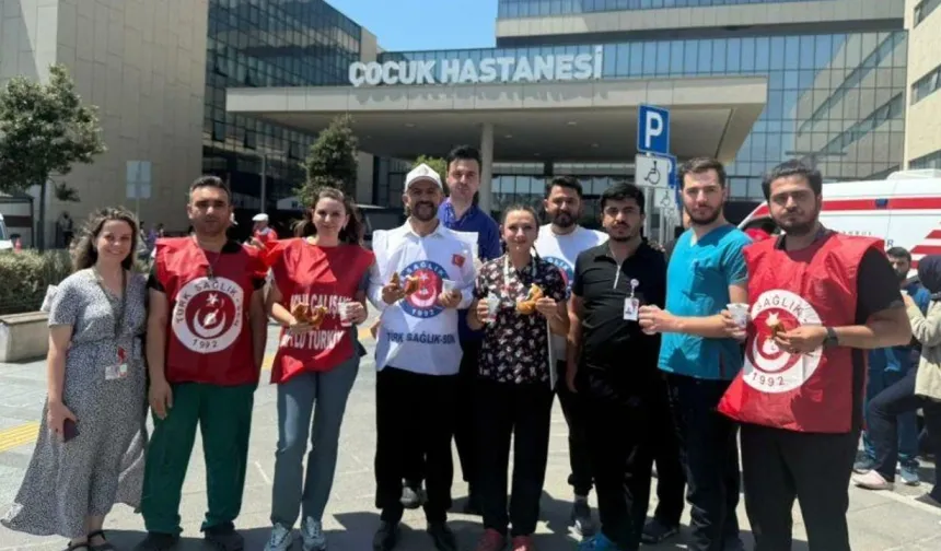 Sağlıkçılardan 'Sağlıksız Yemek' İsyanı “Sorun Yokmuş Gibi Davranmaya Devam Ettiler”
