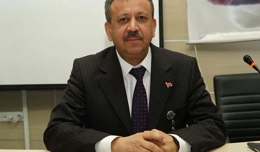 Başhekim Doç. Dr. Tarık Acar, Uşak İl Sağlık Müdürü Olarak Atandı