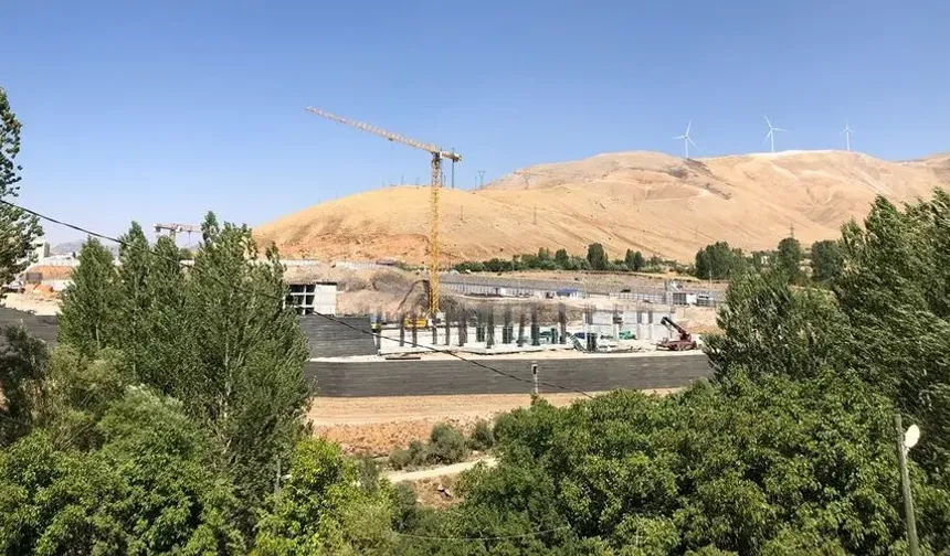 Bitlis'e Tıp Fakültesi Kuruluyor