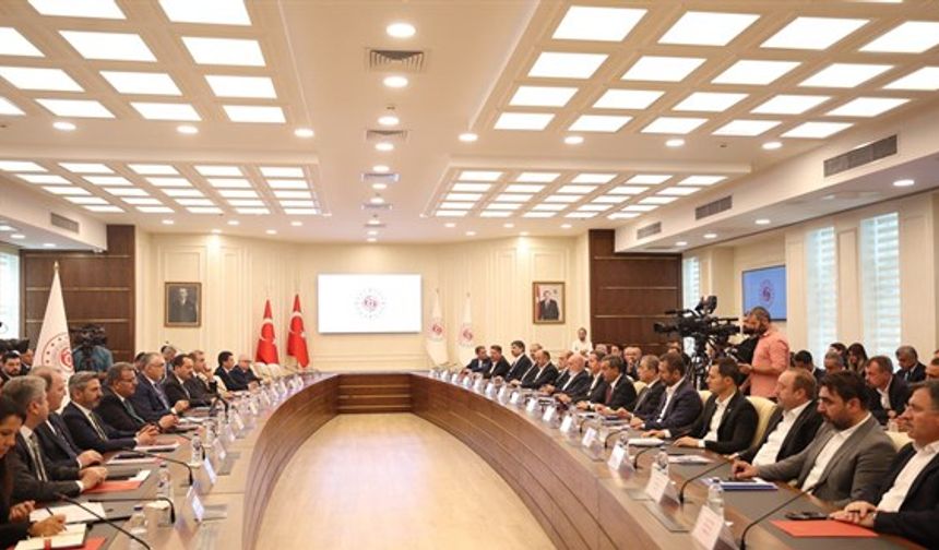 Memur Sendikaları Hakeme Katılmazsa Ne Olur?