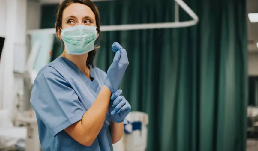 Birinci Basamak Sağlık Sistemi Alarm Veriyor: Aile Hekimleri Tükeniyor