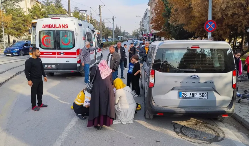 Eskişehir’de Vaka Sırasında Ambulans Kaza Yaptı