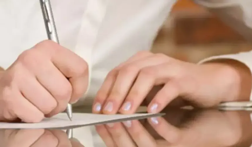 HEP-SEN’de Üst Üste İstifalar: Üç Yönetici Görevini Bıraktı