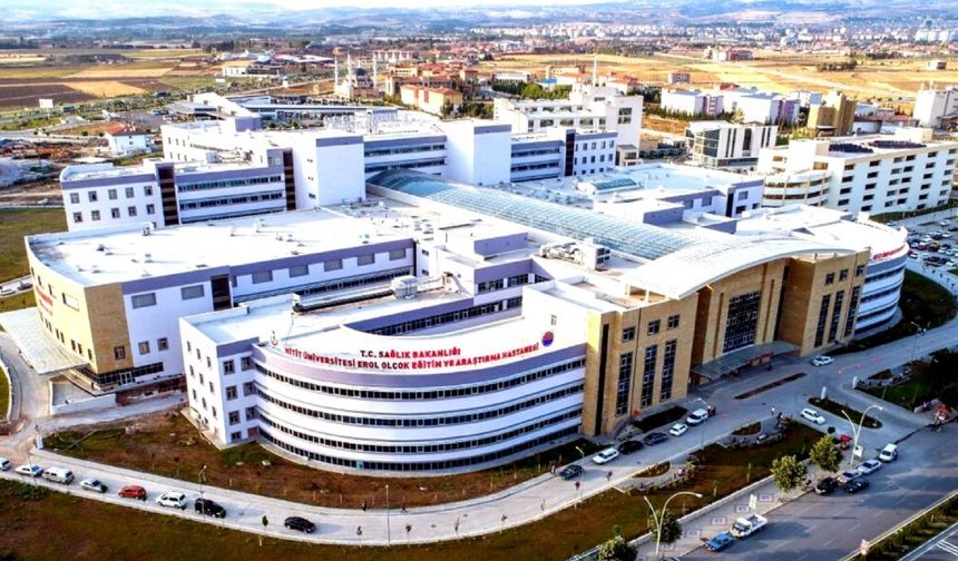 Acil Servis Önünde Akraba Kavgası: Polis Uyarı Ateşiyle Ayırdı