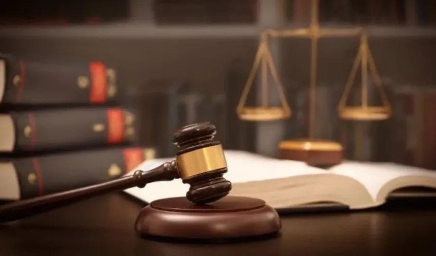 DİŞHEK-SEN Danıştay’a Gitti: Uzman Diş Hekimlerine Ücret Eşitliği Davası