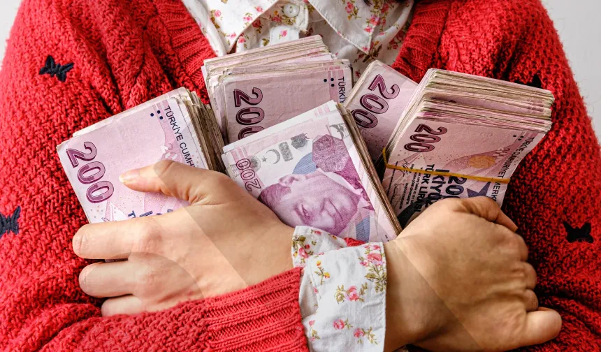 2026–2027 Memur Maaşları Analizi: Geçmiş Yıllar, Alım Gücü Kıyaslaması ve Temmuz Zammı Tahminleri