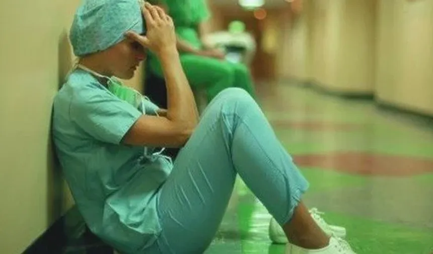 Demirel: Sağlıkçı Kan Ağlıyor, Yetkili Sendika Tiyatro Oynuyor