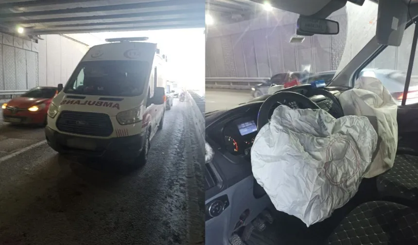 Eskişehir’de Hasta Taşıyan Ambulans Kaza Yaptı