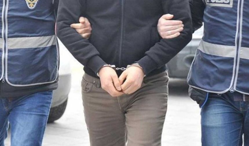 Şanlıurfa’da Sağlık Çalışanı Ve Polis Memuruna Saldıran Şahıs Tutuklandı