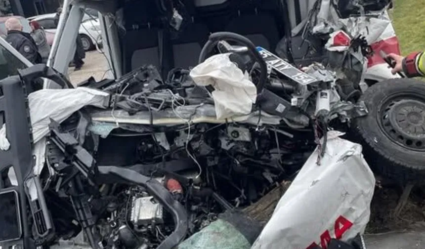 Samsun Çarşamba’da Ambulans Kazası: ATT Recep Sağıroğlu Hayatını Kaybetti