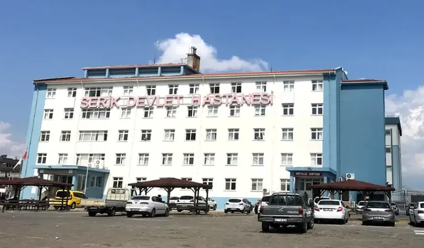 Serik Devlet Hastanesi’nde Saldırı: Doktor Ve 3 Hemşire Yaralandı