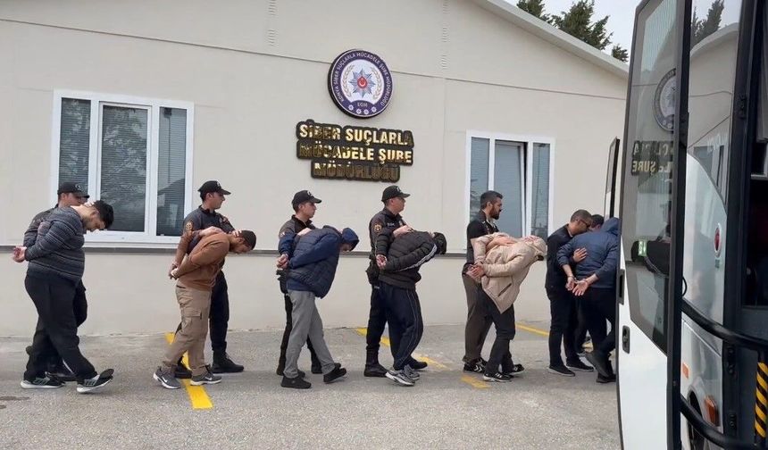 Doktoru 11 Milyon TL Dolandıran Şebekeye Dev Operasyon