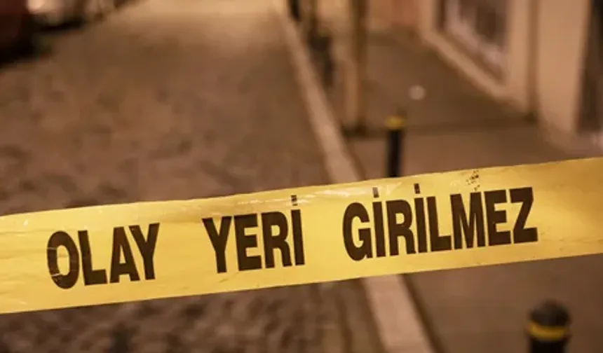 İzmir’de Hemşire Evinde Ölü Bulundu: Çalışma Şartları Tartışılıyor