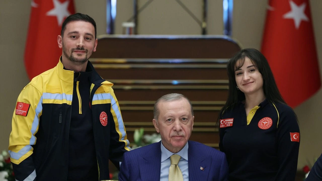 Cumhurbaşkanı Erdoğan İftarda Sağlık Çalışanlarıyla Buluştu